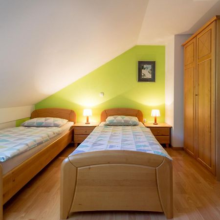 Apartments Jaka Dolenjske Toplice Room photo